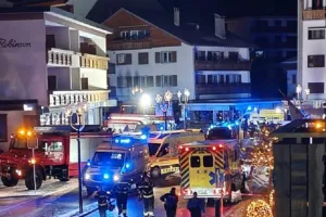 (Βίντεο) Νεκροί και τραυματίες από έκρηξη στο θέρετρο Κραν Μοντανά