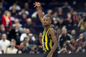 Πρόβλεψη για το Final-4 με Παναθηναϊκό και Ολυμπιακό