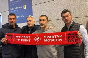 (Φώτος) Πάτησαν... Ρωσία ο Καρσέδο και οι συνεργάτες του