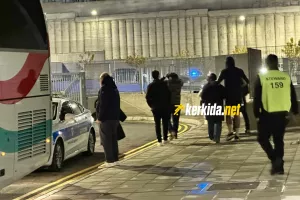 (Φώτος kerkida) Αποχώρηση Κβίντα με... δυσκολία