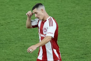 Αναμονή για Ποντένσε ενόψει ΠΑΟΚ