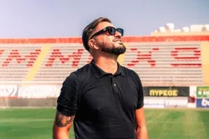 "Είμαστε αναγκασμένοι να προχωρήσουμε σε αυτή τη δημόσια έκκληση"