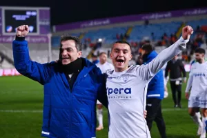 Τα "περιστέρια" έστησαν πάρτι στο φινάλε (Βίντεο Kerkida/φώτος)