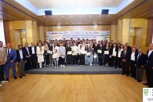 Λαμπρή Τελετή Βραβεύσεων Κορυφαίων Εφήβων-Νεανίδων