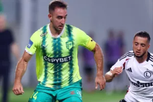 García/AEK