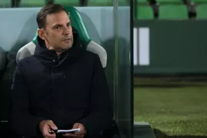 Παραμένει ο Συλαϊδόπουλος