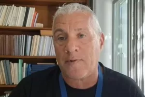 (Ομόνοια-ΑΕΛ) Τσίκινης/66,367!