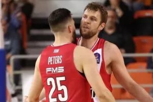 Στον τελικό ο Ολυμπιακός