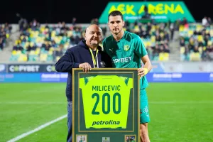 200αρα/ΑΕΚ