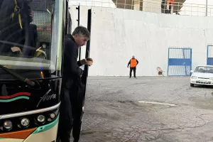 (Φώτος kerkida) Έφτασαν οι "γαλαζοκίτρινοι"
