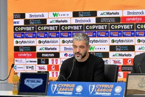 "Ζήτησα από τους ποδοσφαιριστές μου να αγωνιστούν σαν να είναι τελικός"