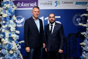 Ο δικός μας Στέλιος με... Πραστίτη  