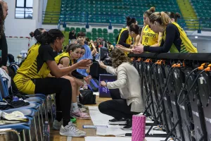 (Φώτος) Κυπελλούχος η ΑΕΛ