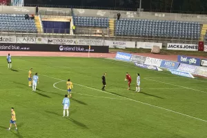 Σκόραρε το ΑΠΟΕΛ, παρέμβαση... VAR και ακύρωση