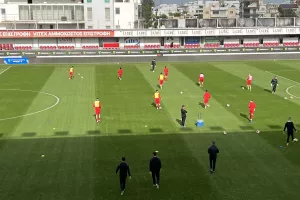 Τρένο με... σπασμένα φρένα η Νέα Σαλαμίνα (Αποτελέσματα)