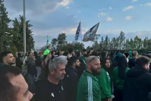 (Βίντεο-Φώτος kerkida) Στο "Ηλίας Πούλλος" οι Ομονοιάτες για... ντόπες! 