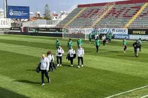 Τρένο με... σπασμένα φρένα η Νέα Σαλαμίνα (Αποτελέσματα)