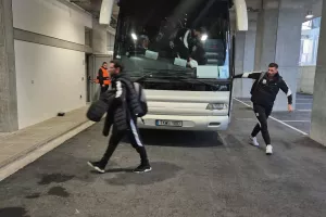 (ΒΙΝΤΕΟ/Φώτος Kerkida) Άφιξη...Απόλλων