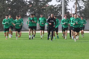 ΚΛΙΚΣ... Ομόνοια