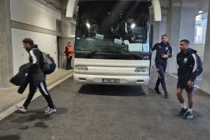 (ΒΙΝΤΕΟ/Φώτος Kerkida) Άφιξη...Απόλλων
