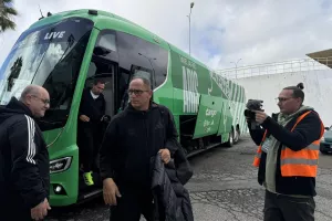 (Φώτος Kerkida) Άφιξη... με Λιάσο