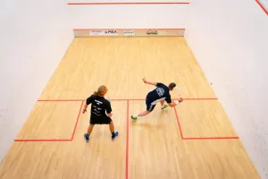 Μαθήματα Τοιχοσφαιρισης-Squash