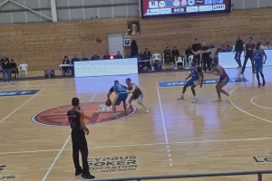 Νίκησε στο Παραλίμνι το ΑΠΟΕΛ (Φώτος Kerkida)