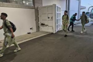 (ΒΙΝΤΕΟ/Φώτος Kerkida) Η άφιξη της ΑΕΚ