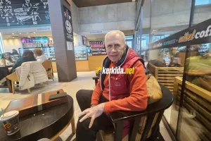 Ο κύριος Βίκτωρας... Ορίτζιναλ Λεμεσιανός και ΠΙΣΤΟΣ Σαλαμιναίος! 