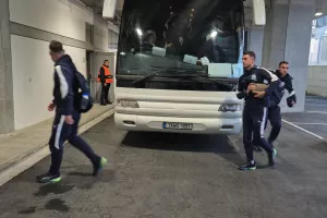 (ΒΙΝΤΕΟ/Φώτος Kerkida) Άφιξη...Απόλλων