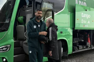 (Φώτος Kerkida) Άφιξη... με Λιάσο