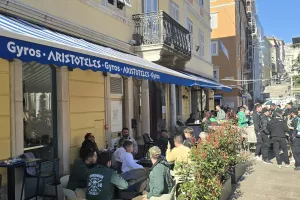 Χρυσές δουλειές ο...Αριστοτέλης στην Κροατία!
