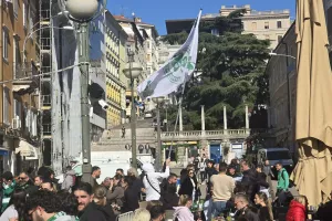 (Βίντεο/Φώτος Kerkida) Pre-game οι Ομονοιάτες με... μεγάλη ανυπομονησία!