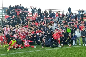 (Βίντεο-Φώτος kerkida) Το ερυθρόλευκο... πάρτι για την κατάκτηση του πρωταθλήματος!