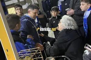 (Φώτος Kerkida) Σένσι με... γιαγιά Φωτεινή! 