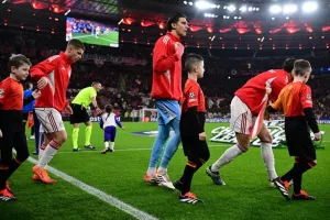 Οι τρεις παίκτες του Ολυμπιακού που ξεχώρισαν οι σκάουτερ στην «BayArena»