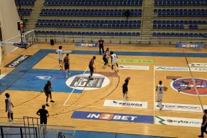 Πέρασε...αέρας από τη Λεμεσό