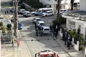 Μέτρα έξω από το "Αμμόχωστος"/Βίντεο-φώτος Kerkida
