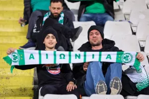(ΦΩΤΟΡΕΠΟΡΤΑΖ) Ο κόσμος της Ομόνοιας στο ΓΣΠ