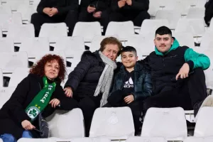 (ΦΩΤΟΡΕΠΟΡΤΑΖ) Ο κόσμος της Ομόνοιας στο ΓΣΠ