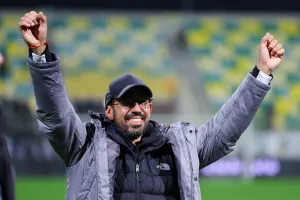 (ΒΙΝΤΕΟ Kerkida) Πήγαν στον Νίκο Κίρζη και στους άλλους...49!