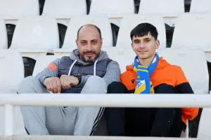 (Φώτος) Ο κόσμος... στο "αιώνιο"