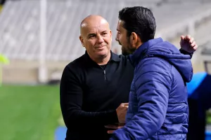 Ολυμπιακός-Ακρίτας: Σπουδαίο... ΔΙΠΛΟ με ανατροπή!