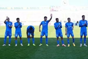 "Διπλό" παραμονής με... σφραγίδα Λομόνακο!