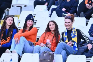 (Φώτος) Ο κόσμος στο ΓΣΠ