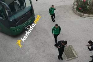 (Φώτος Kerkida) Η άφιξη της Ομόνοιας 