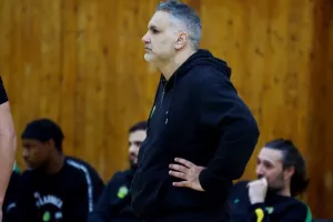 "Αγχωτικό" διπλό και... 16 στα 16 η ΑΕΚ! (Φώτος)