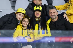 (Φώτος) Ο κόσμος στο "Αλφαμέγα"