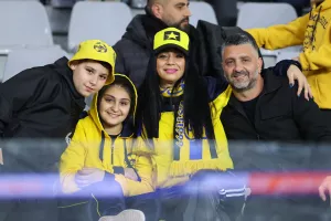 (Φώτος) Ο κόσμος στο "Αλφαμέγα"