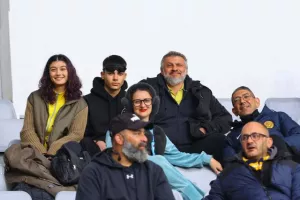 ΔΙΠΛΟ για το ΑΠΟΕΛ που βλέπει... προς τα πάνω! (φώτος)